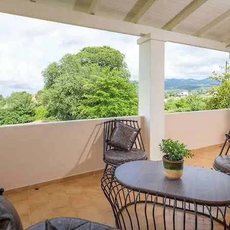 Relax Corfu بيت للعطل