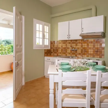 Relax Corfu Roda (Corfu)