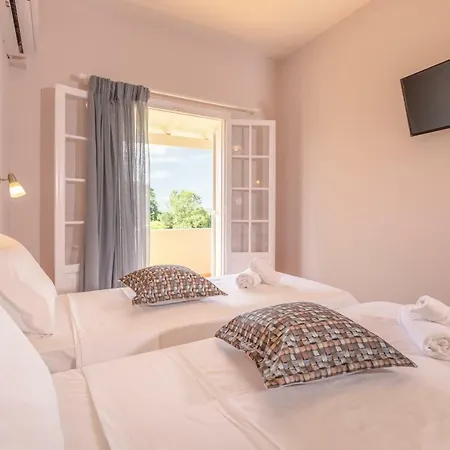 Relax Corfu روذا