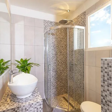 بيت للعطل Relax Corfu روذا